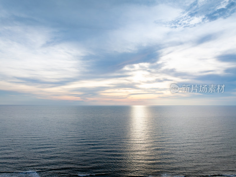 航拍海南乐东县龙沐湾最美落日海滩