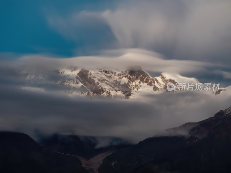 西藏林芝索松村南迦巴瓦峰雪山航拍