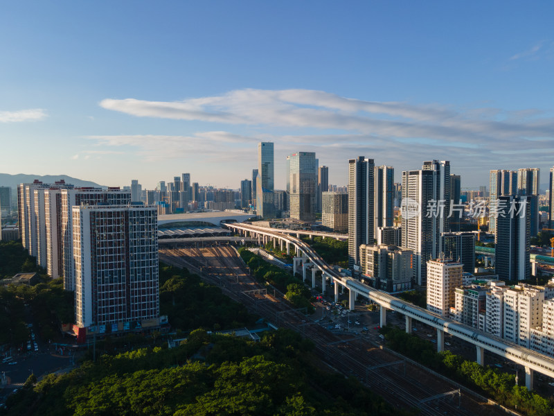 航拍广东深圳龙华深圳北站傍晚风光 高铁站