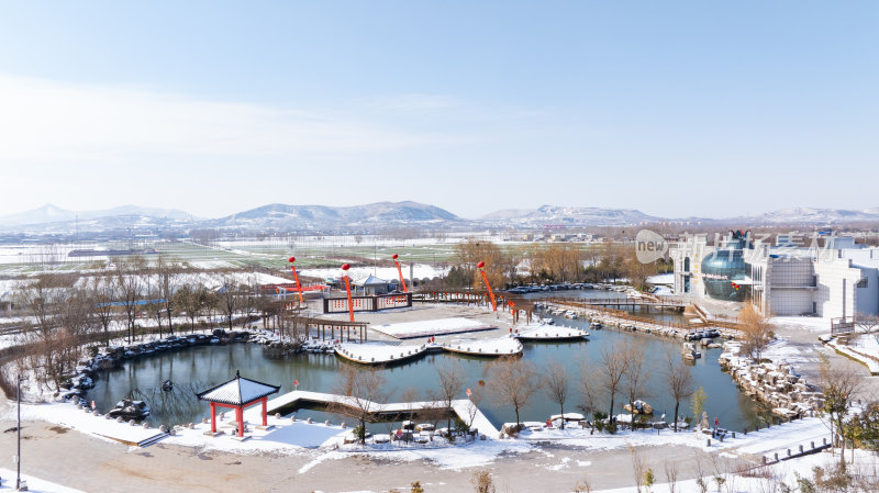 峄城石榴博览园雪景