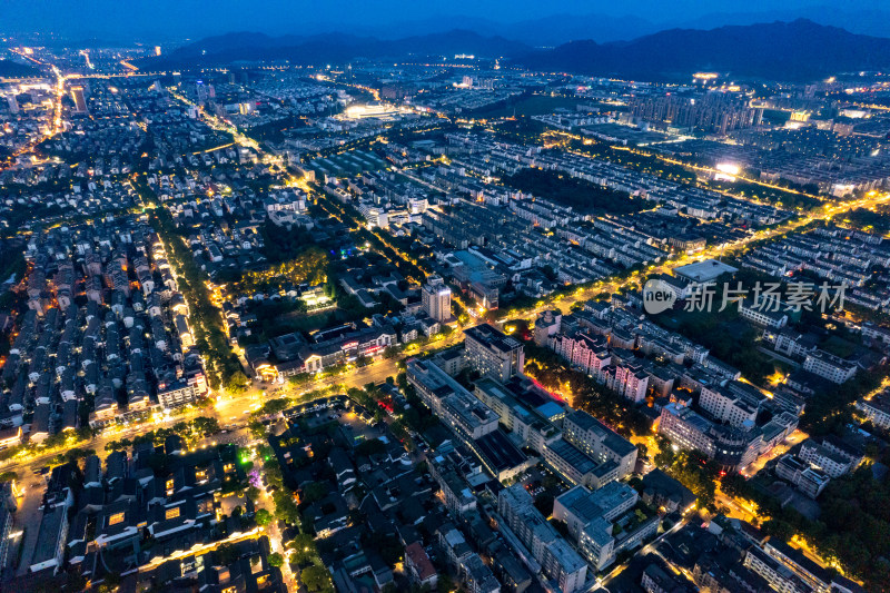 绍兴城市夜景航拍图