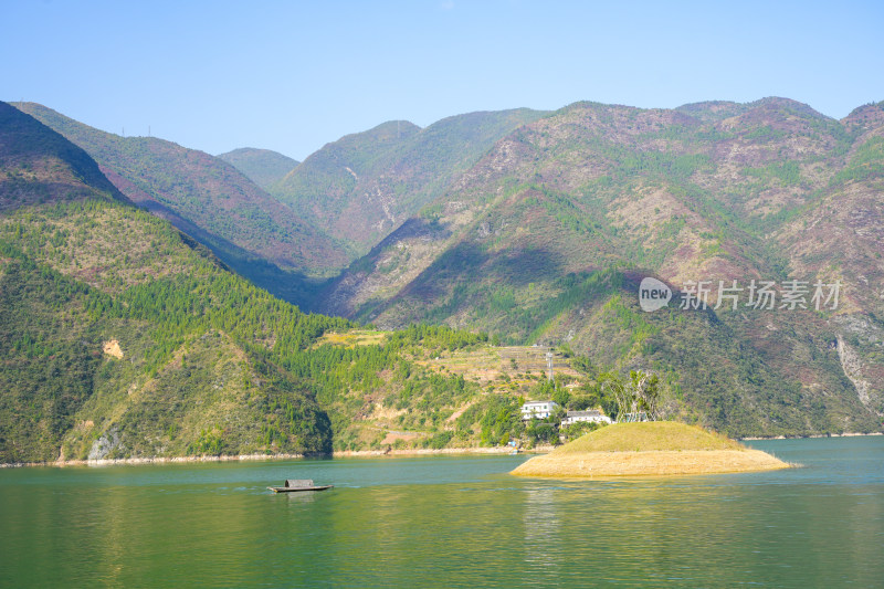 三峡红叶