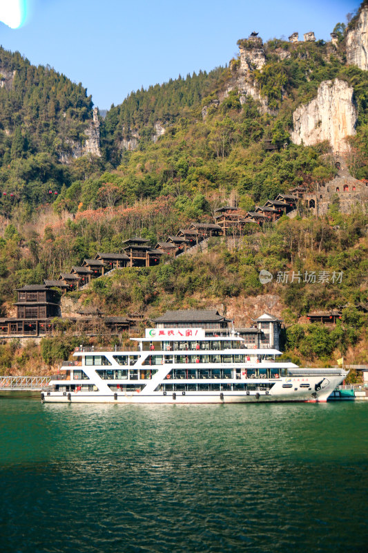 长江三峡西陵峡境内灯影峡江域三峡人家景区