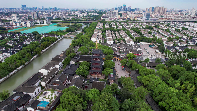 江苏苏州京杭大运河姑苏寒山寺航拍图