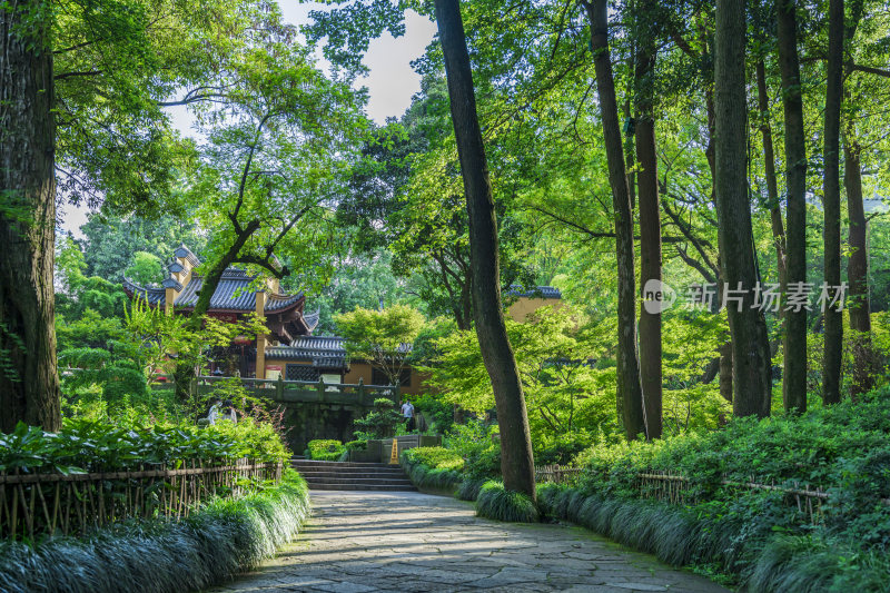 杭州飞来峰永福寺古建筑风光