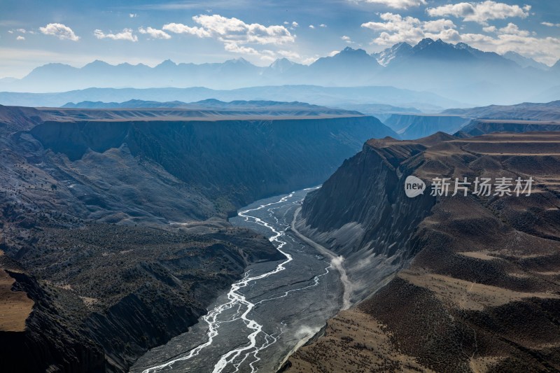 新疆奎屯安集海大峡谷