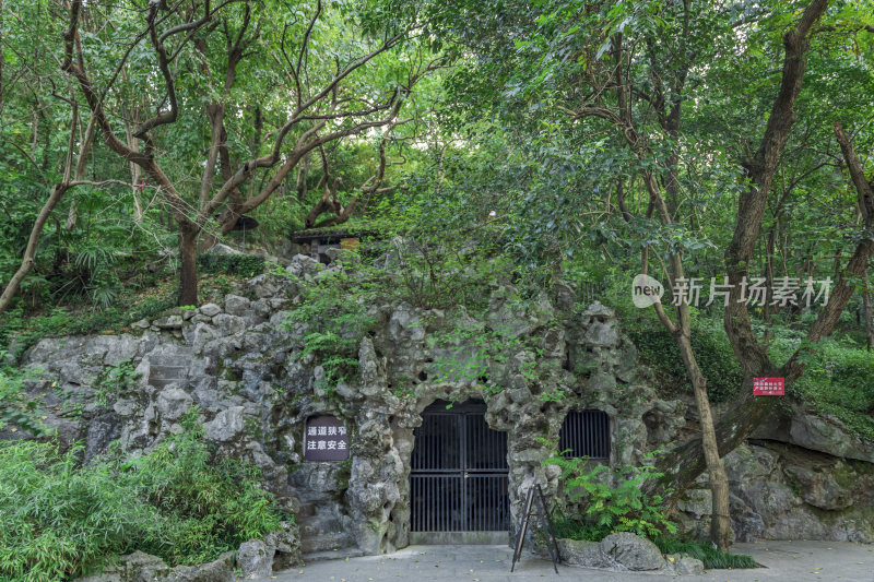 杭州吴山景区观音洞风景