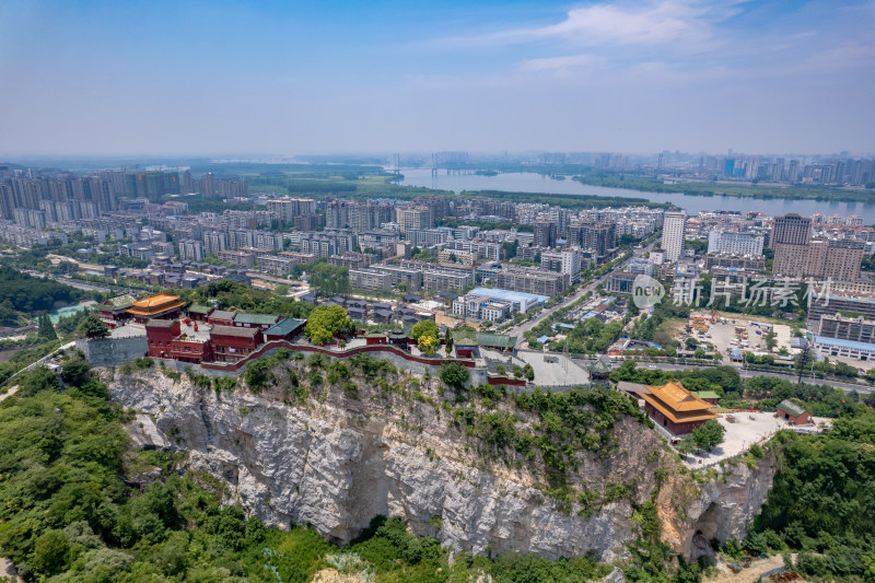 湖北襄阳城市风光旅游景区地标建筑航拍图