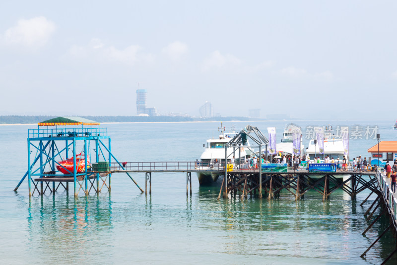 海岛码头风光