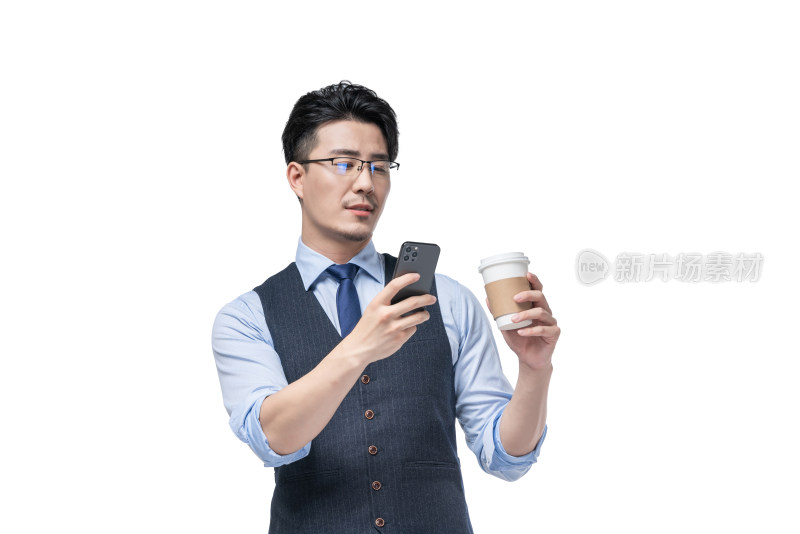 商务男士拿着咖啡使用手机
