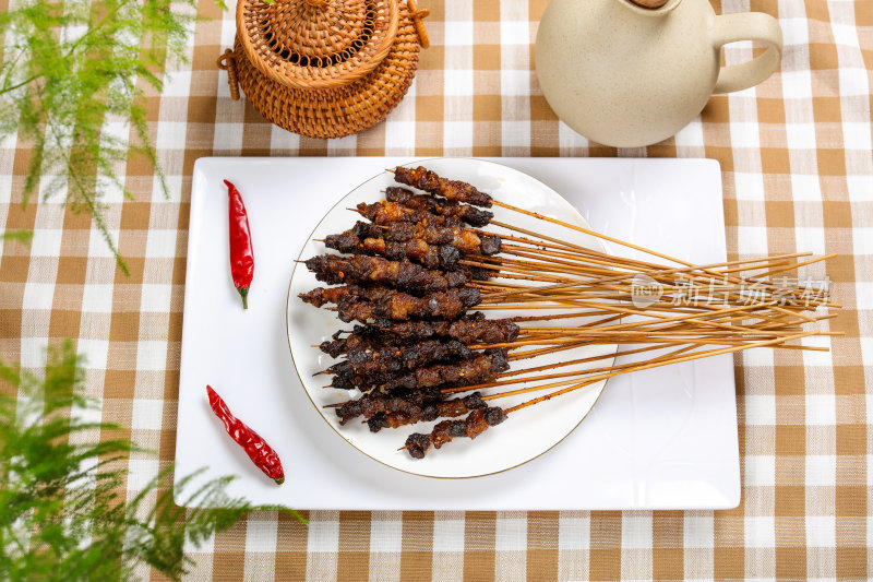 健康好吃的黄豆焖鸡爪