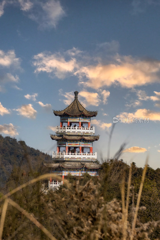 古色古香的多层中式塔楼风景