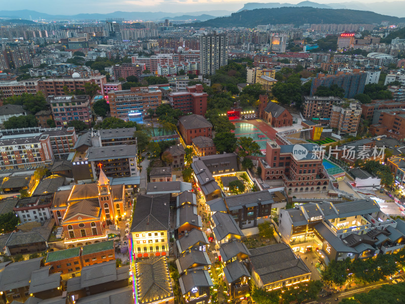 航拍福州烟台山繁华街道夜景