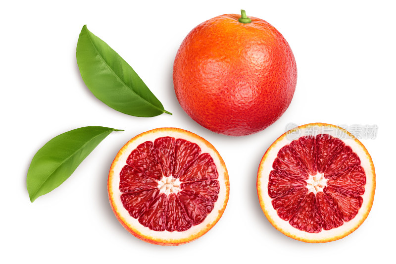 完整及切开的新鲜红西柚
