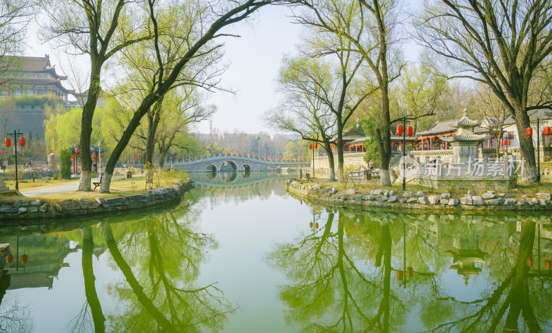 春天的青州范公亭公园风景