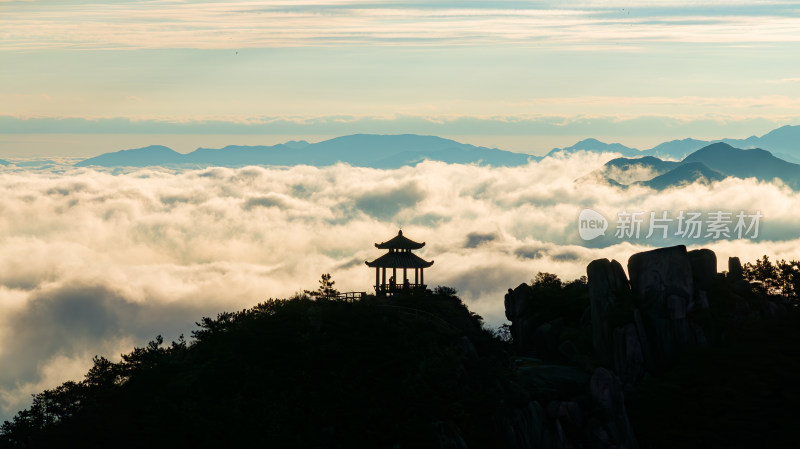 高山日出早朝晚红霞唯美火烧云海