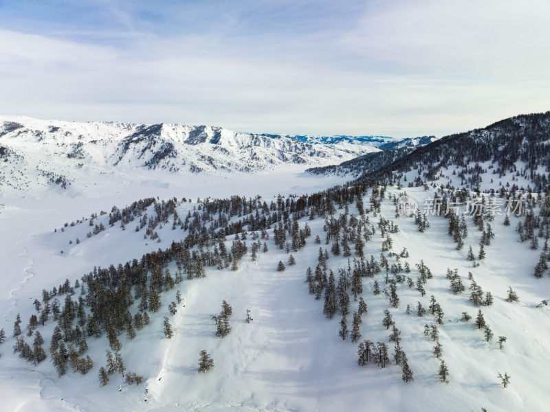 新疆冬季阿勒泰喀纳斯雪景