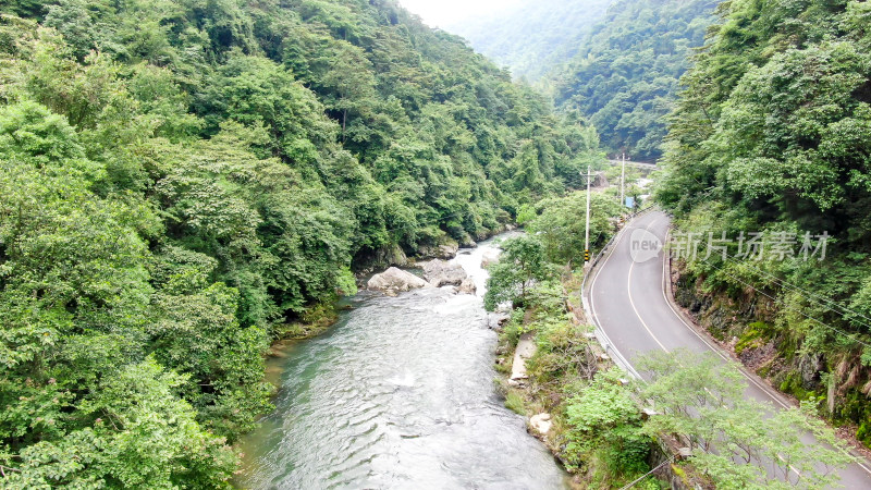 航拍大自然绿色植物山川森林