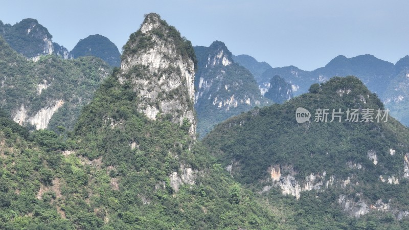 航拍广西河池喀斯特地貌山峰峰林