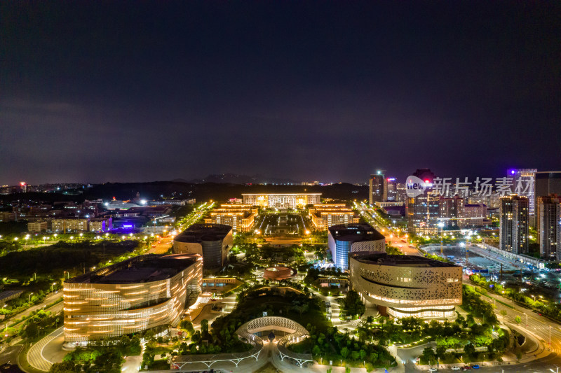 福建泉州市民广场市政府夜景灯光航拍摄影图