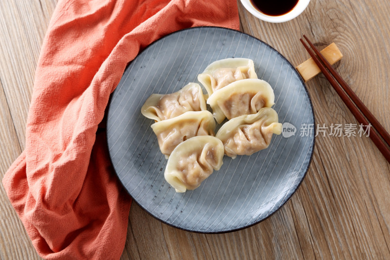 猪肉玉米蔬菜水饺