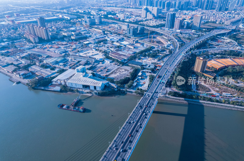 广州珠江东沙桥与城市建筑群航拍全景