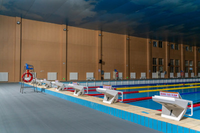 武汉工程大学游泳馆游泳池