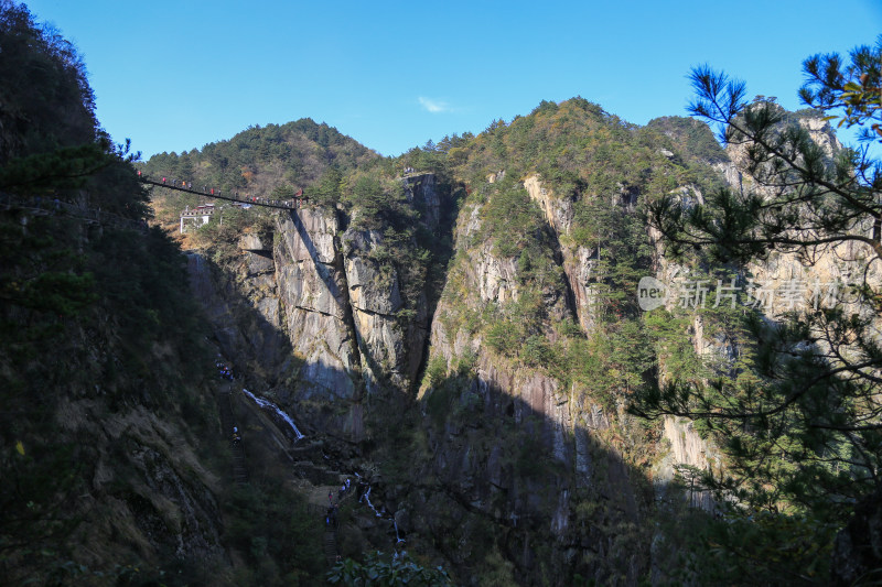 浙江大明山雄伟壮丽的群山