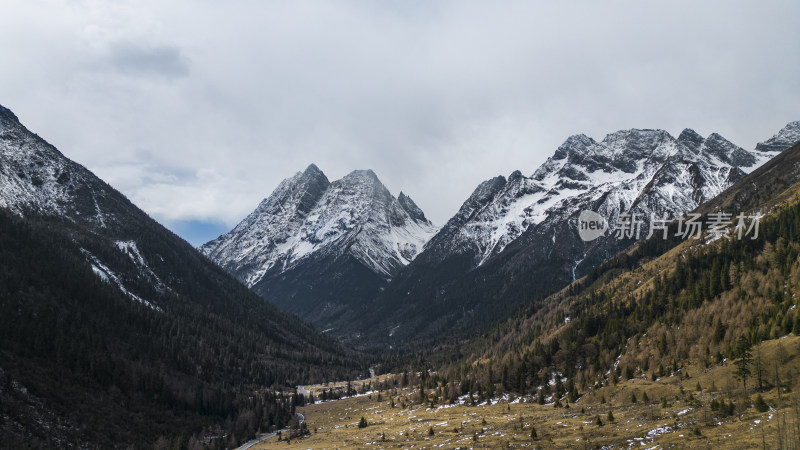 四姑娘山