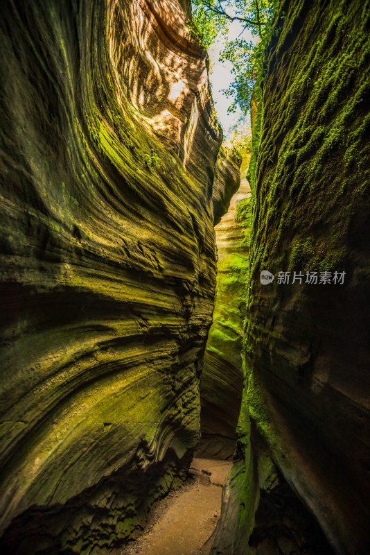 延安甘泉大峡谷