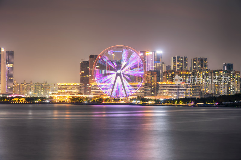 深圳青花欢乐港湾摩天轮夜景