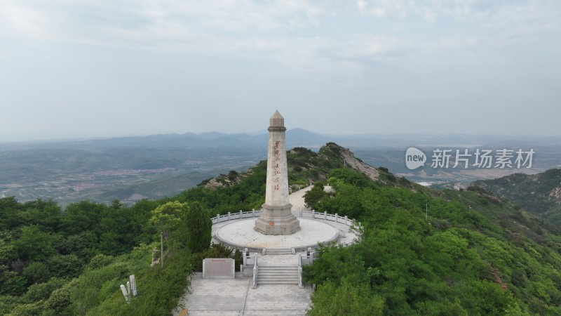 航拍乳山市马石山十勇士革命烈士纪念馆