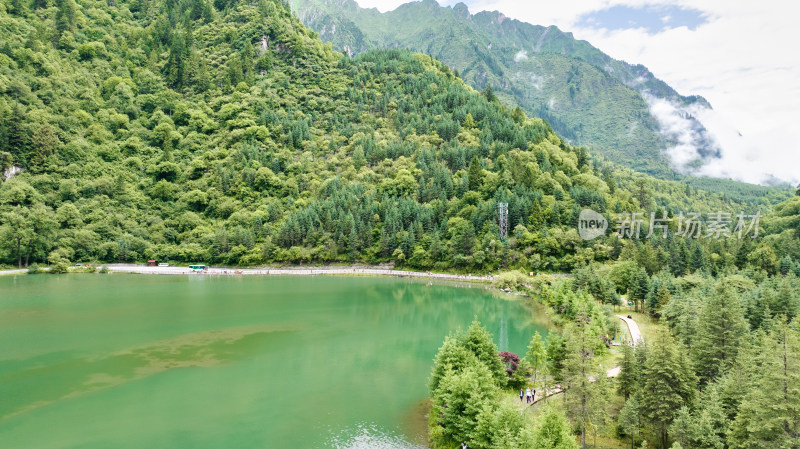 四川阿坝理县毕棚沟景区的龙王海