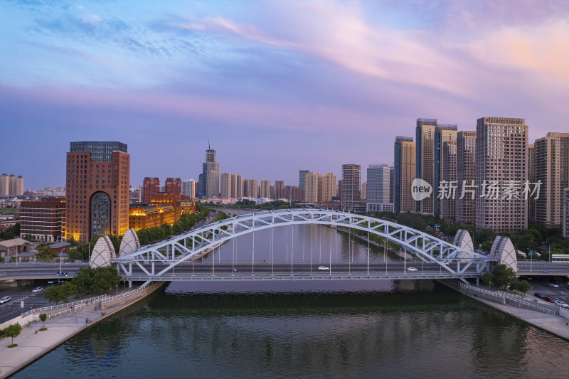 天津海河风景线国泰桥城市建筑日落夜景航拍