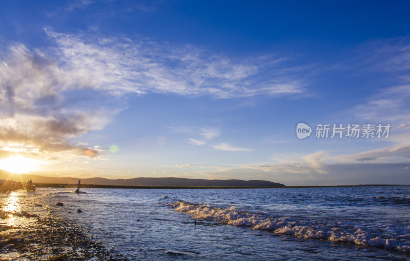 青海黑马河乡青海湖夕阳日落晚霞风光