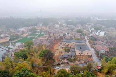 江西金溪：雨润古村别样美