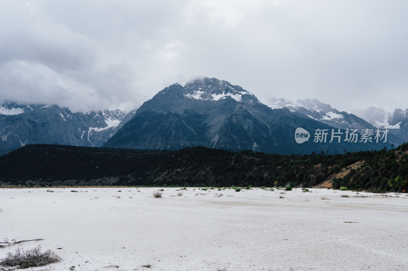 丽江玉龙雪山干河坝