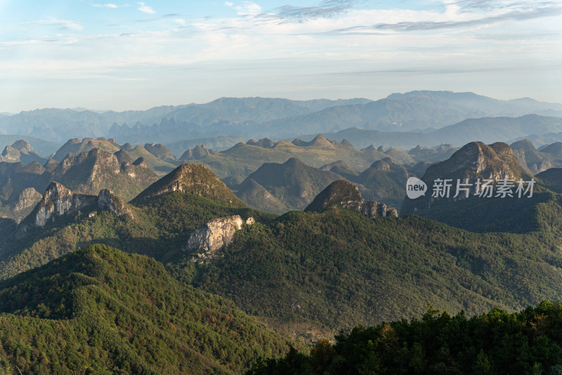 桂林喀斯特地貌，尧山风景