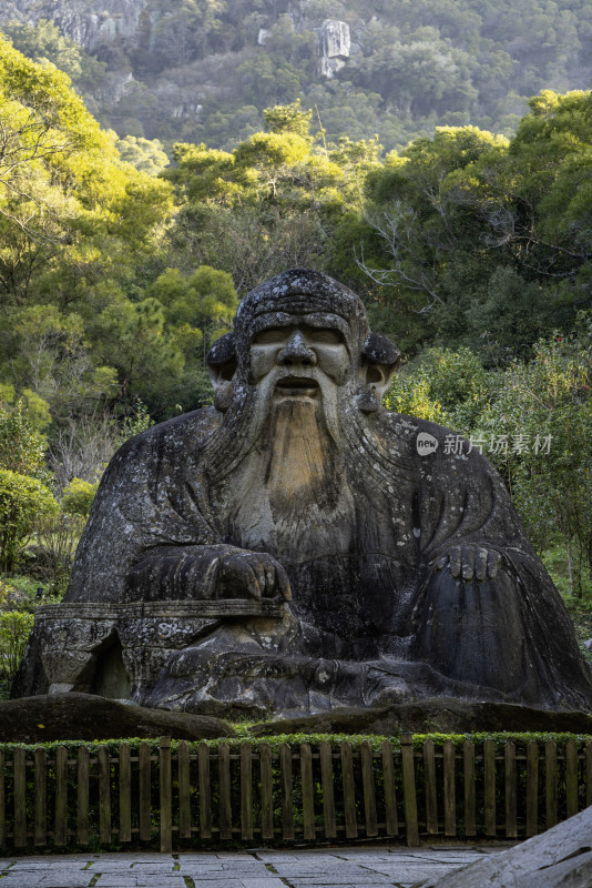 泉州清源山老君造像老子雕像道家思想