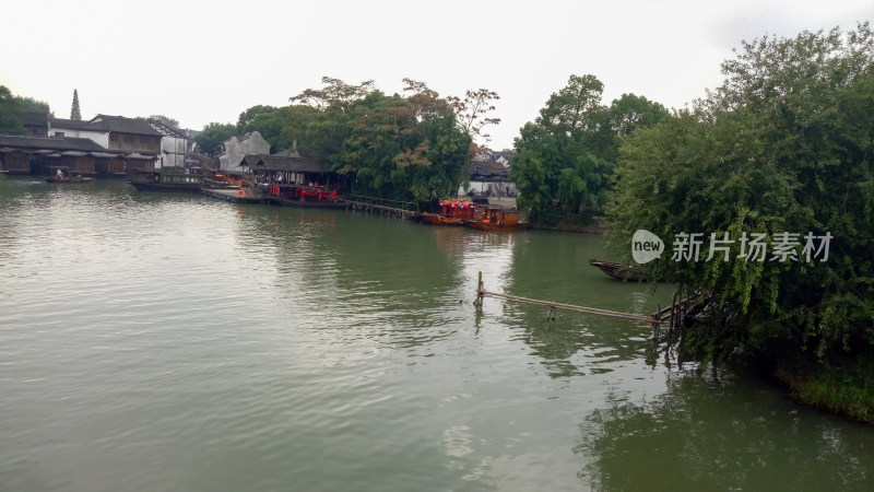 江南水乡河岸风景