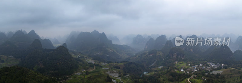 烟雨桂林漓江山水