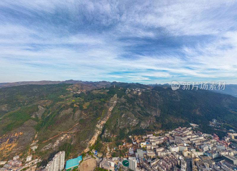 航拍红河州个旧市城市风光