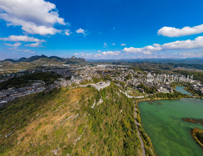 贵州青岩古镇全景