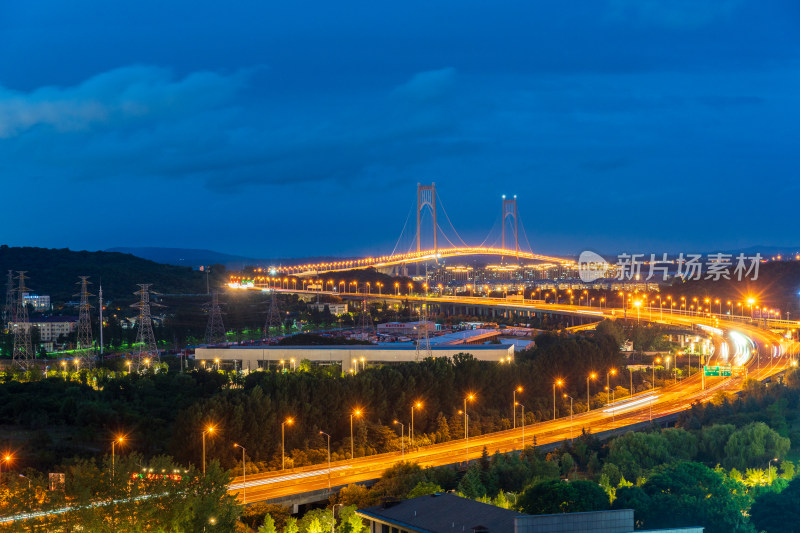 南京栖霞山长江大桥夜景