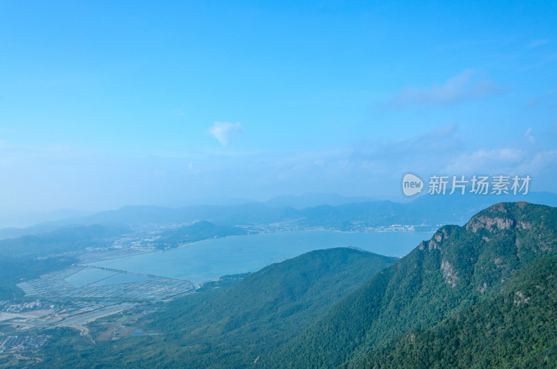 深圳大鹏半岛七娘山俯瞰海湾远山自然风光