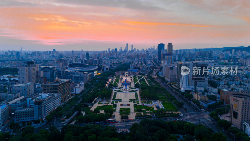 济南泉城广场地标建筑