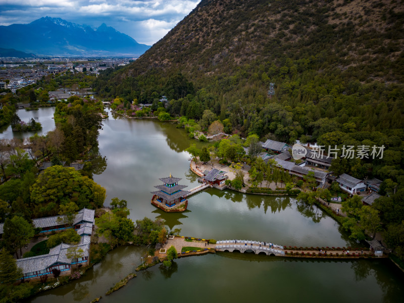 云南丽江黑龙潭4A景区航拍摄影图