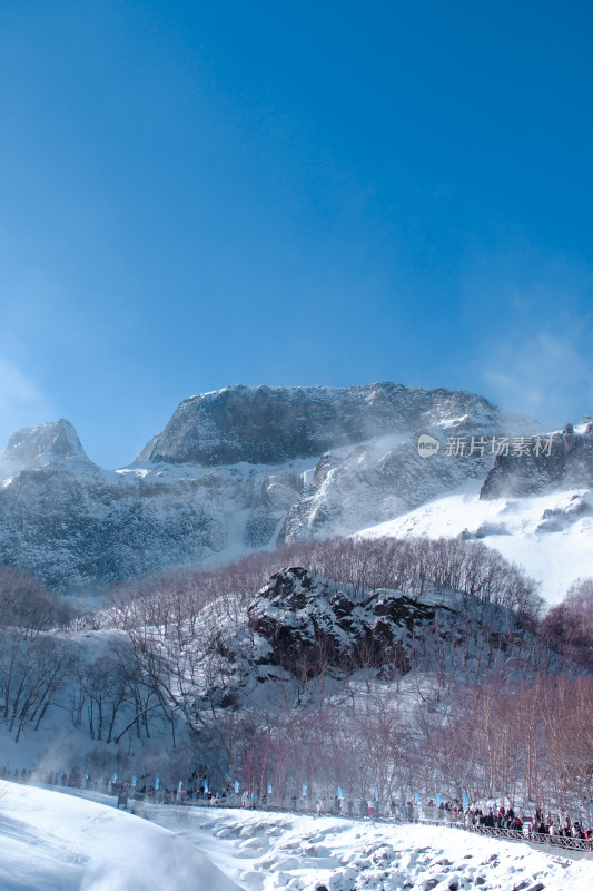 长白山雪山风景