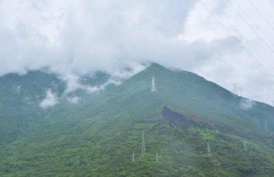 四川甘孜川藏公路318国道沿路高山自然风光