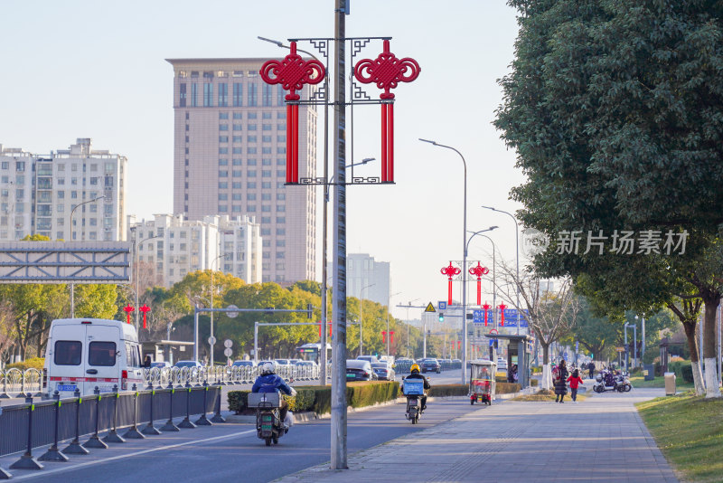 城市里的新春氛围